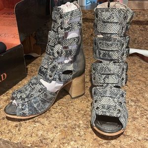 Freebird Zane Boot size 8